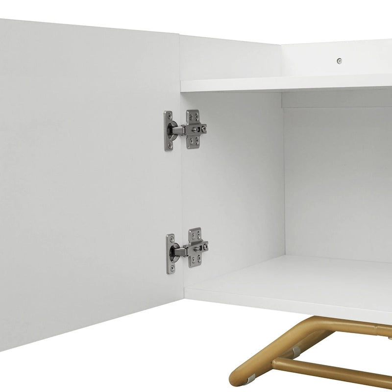 Meuble TV blanc avec portes en verre cannelé et cadre en métal doré