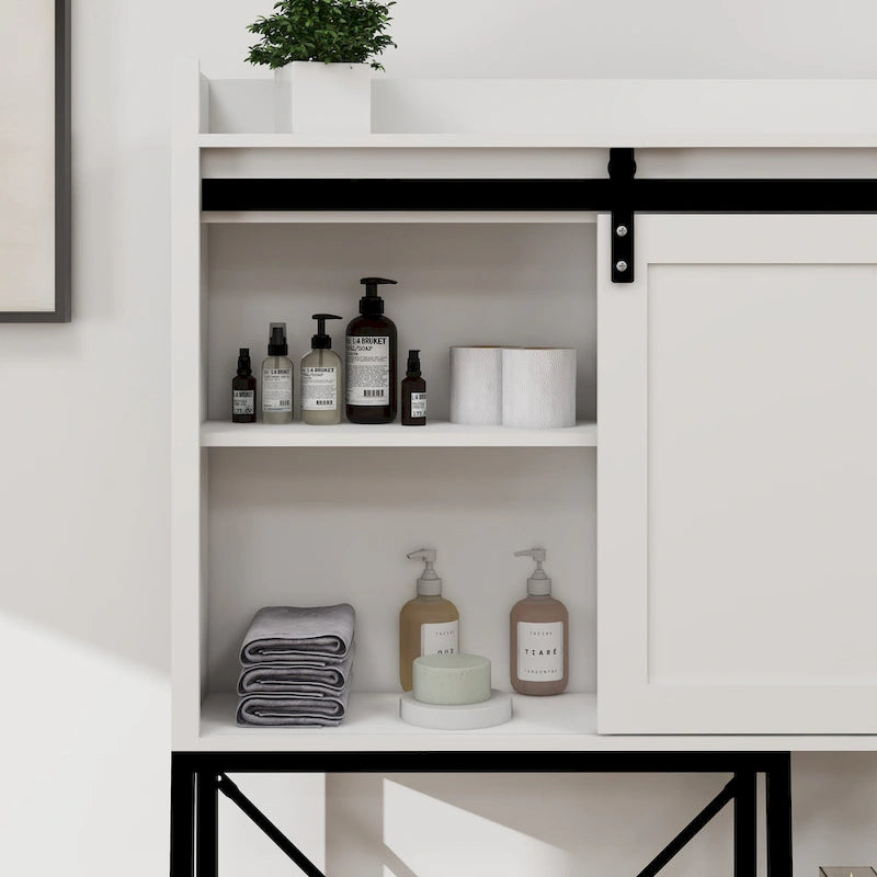 Meuble de rangement de salle de bain au-dessus des toilettes avec porte coulissante style grange, cadre en métal blanc et noir
