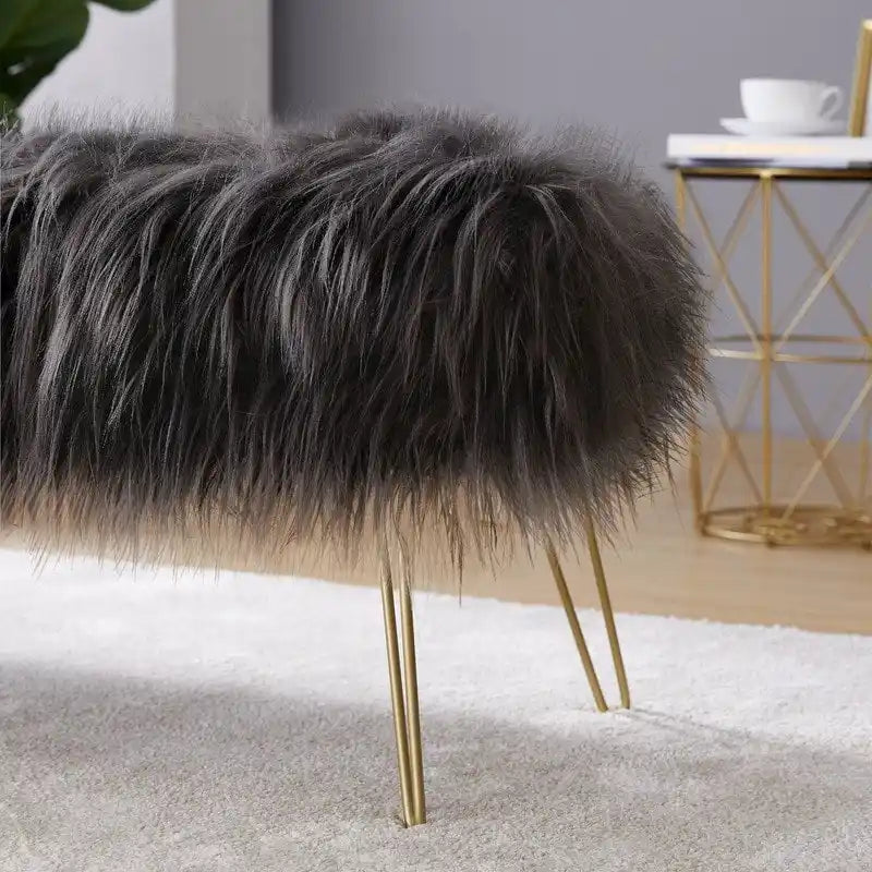 Banc long contemporain moderne en fausse fourrure Silver Orchid Nilsson