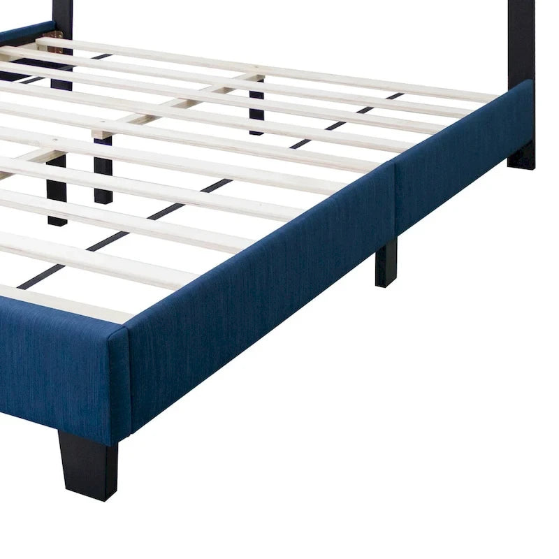 Lit plateforme Queen en lin bleu avec tête de lit capitonnée en diagonale